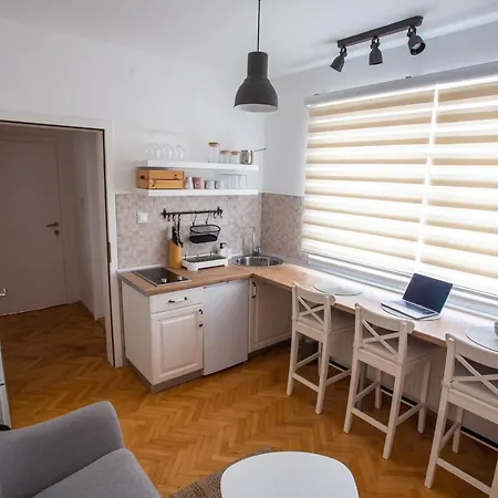 Kutak Апартаменты